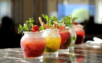Jak się czyta Mohito sklep? Jak się czyta Mohito sklep?