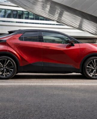 Toyota C-HR Plug-in hybryda
