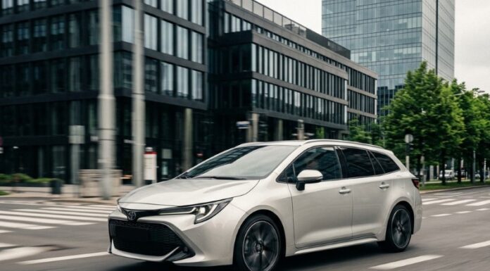 Toyota Corolla TS Kombi – propozycja dla rodzin w odświeżonej wersji. Czym się wyróżnia? Toyota Corolla TS Kombi
